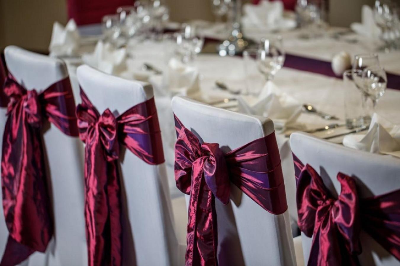 The Aberdeen Dyce Hotel Екстер'єр фото