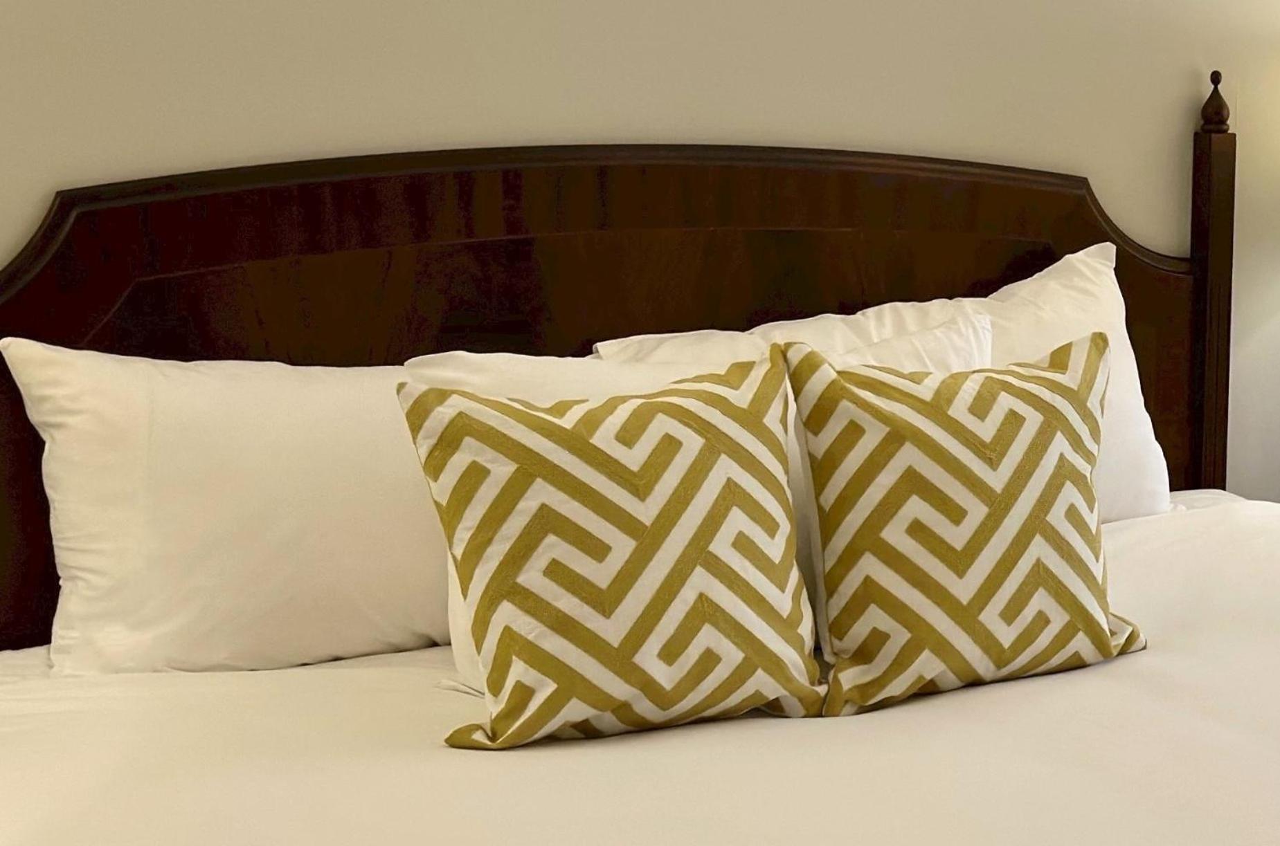 The Aberdeen Dyce Hotel Екстер'єр фото